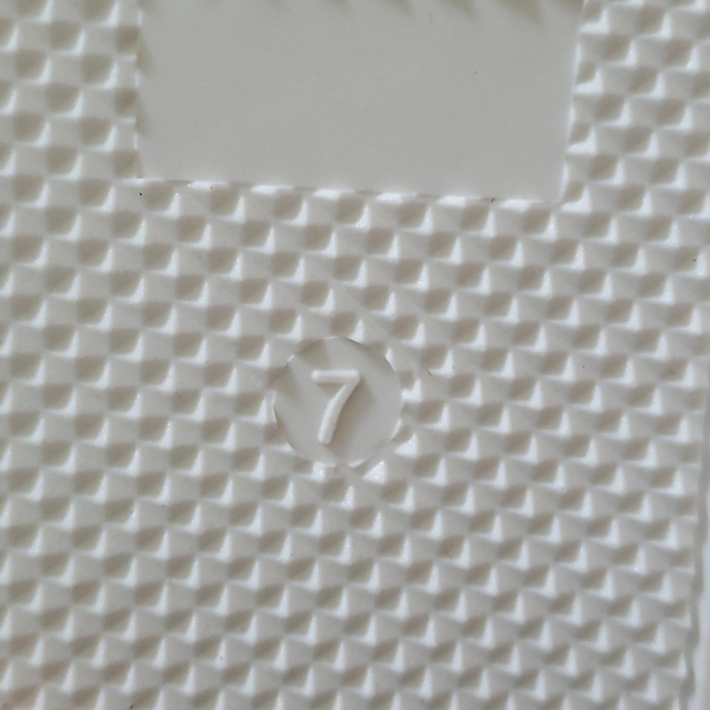 BNIB Maurices Shelby colorblock sneaker - Picture 4 of 5